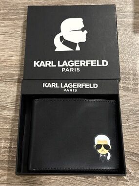 Karl Lagerfeld Black Leather Card & Key Wallet with Icon